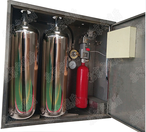 1516964531754118.jpg 雙瓶自動裝置剪裁好的488帶水印.jpg