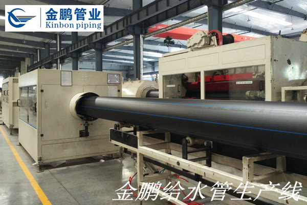 金鵬給水管生產線z02.jpg