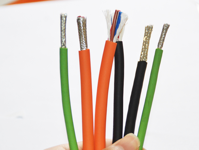 1457574129774966.jpg DSC_2439.jpg