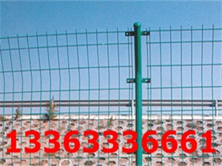 conew_隔離柵護欄網--02