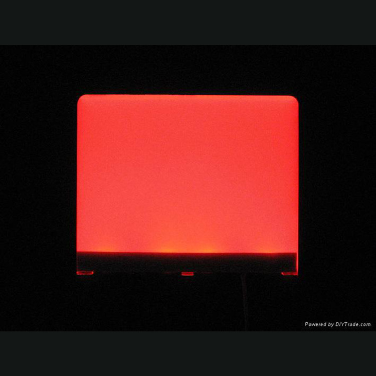 1385452863_116209800